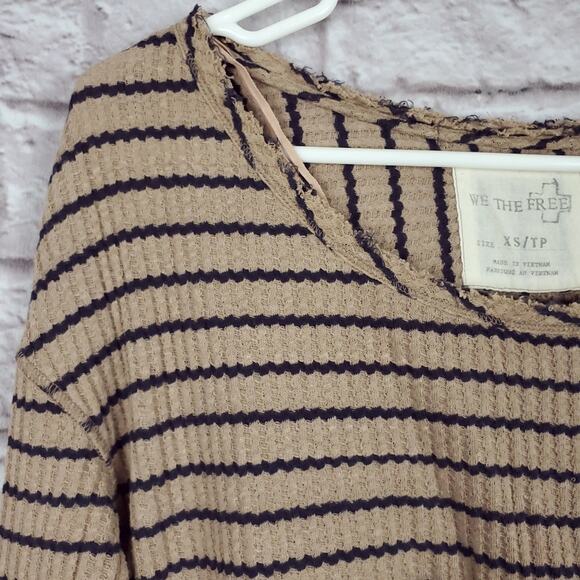 We The Free Auntie Em Peplum Striped Thermal - Picture 3 of 7